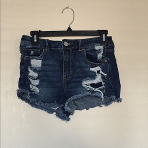 🌿Ripped Short Shorts🌿